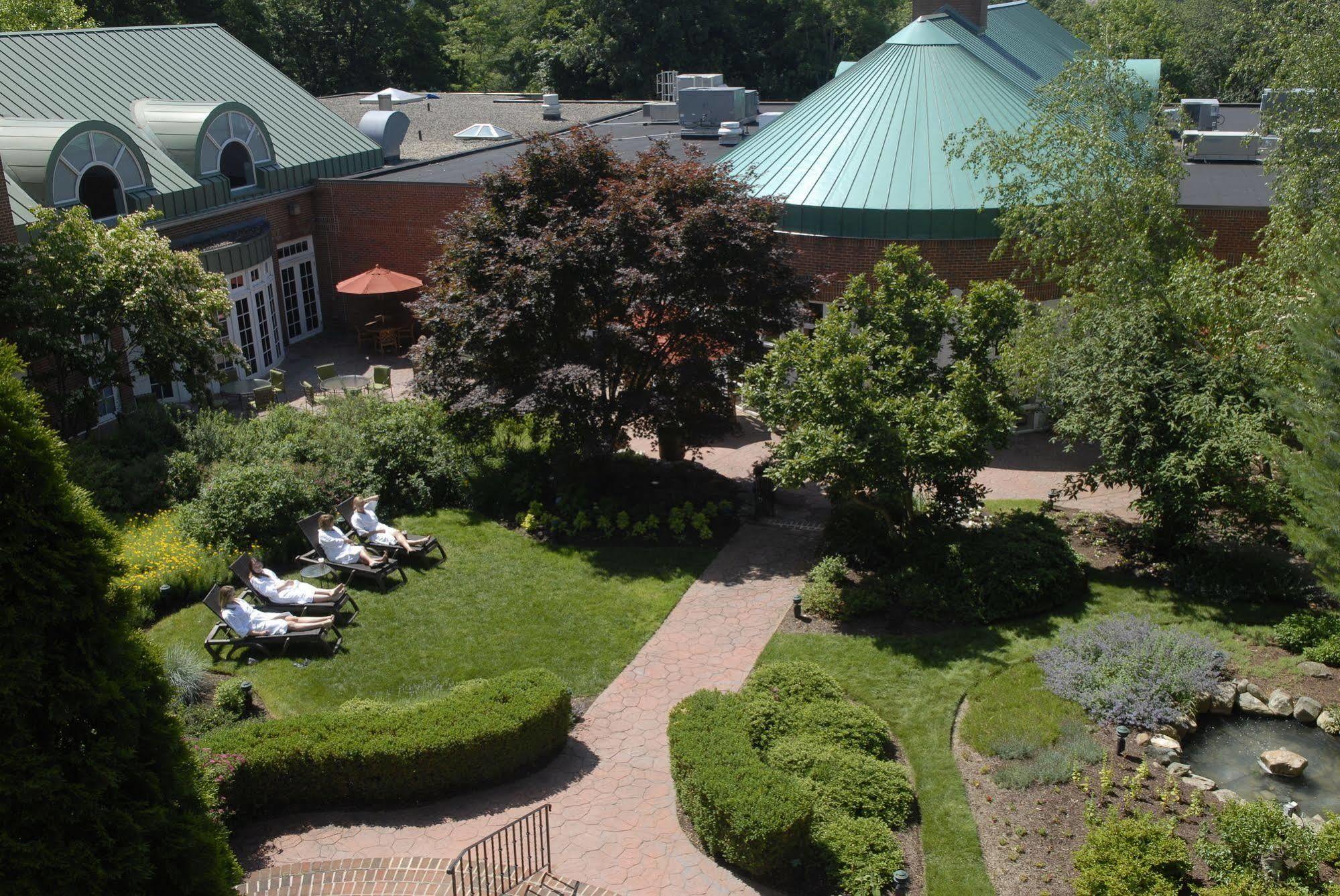 The Spa At Norwich Inn Exterior photo